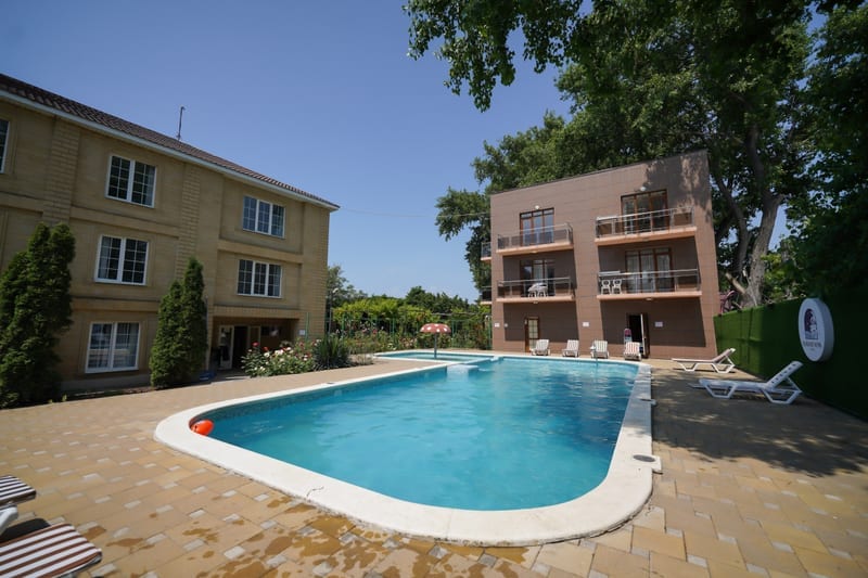 Зона бассейна